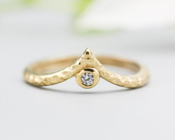 Diamond ring 14k gold crown design with hammer texture design band