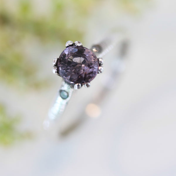 Purple spinel ring in prongs setting and diamond side set with sterling silver band - Metal Studio Jewelry