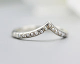 Sterling silver with hammer texture design band ring with tiny 15 freshwater pealrs on the center