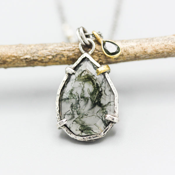 Teardrop Moss agate pendant necklace in silver bezel and prongs setting with sapphire on sterling silver chain