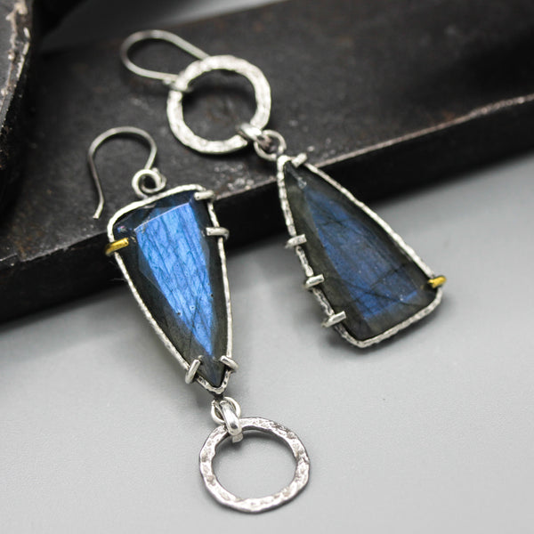 Triangle Labradorite earrings in silver bezel and prongs setting with silver texture circle on hooks style