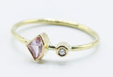 Fan-Shaped Pink Stone Ring in 18k Gold with Clear Accent — product view 7