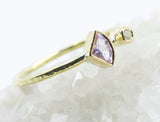 Fan-Shaped Pink Stone Ring in 18k Gold with Clear Accent — product view 10
