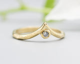 Diamond ring 14k gold crown design with geometric design band