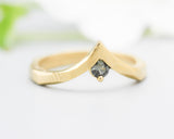 Multi grey sapphire ring 14k gold crown design with geometric band