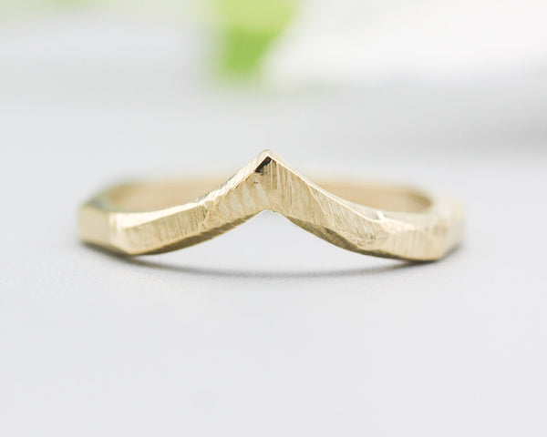 14k gold crown design ring with geometric band, gold ring, gold wedding, Engagement Ring, promise ring, wedding ring