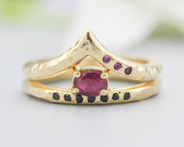 Set of 2 Oval faceted ruby ring and black spinel on 14k gold band set with 14k gold with hammer band ring with tiny 3 ruby on the side