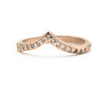 14k rose gold with line design texture design band ring with tiny 15 diamond on the center