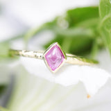 Rhombus pink sapphire ring in bezel setting with 18k gold texture band