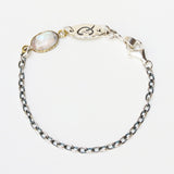 Bracelet oval cabochon moonstone in brass bezel setting and oxidized sterling silver chain - Metal Studio Jewelry