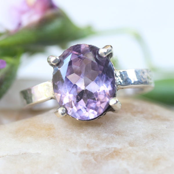 Oval faceted amethyst ring in silver bezel and prongs setting with sterling silver hammer texture design band - Metal Studio Jewelry