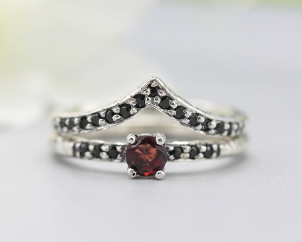 Set of 2 Round faceted Garnet ring and tiny black spinel on silver band set with silver ring with tiny 15 black spinel