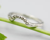 Sterling silver with hammer texture design band ring with tiny 7 pyrite on the center