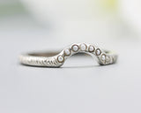 Sterling silver with line texture design band ring with tiny 7 freshwater pearls on the center
