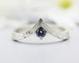 Blue sapphire ring in prongs setting sterling silver crown design with hammer texture band