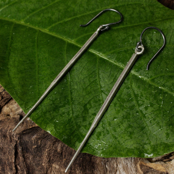 Silver spike earrings with oxidized silver - Metal Studio Jewelry